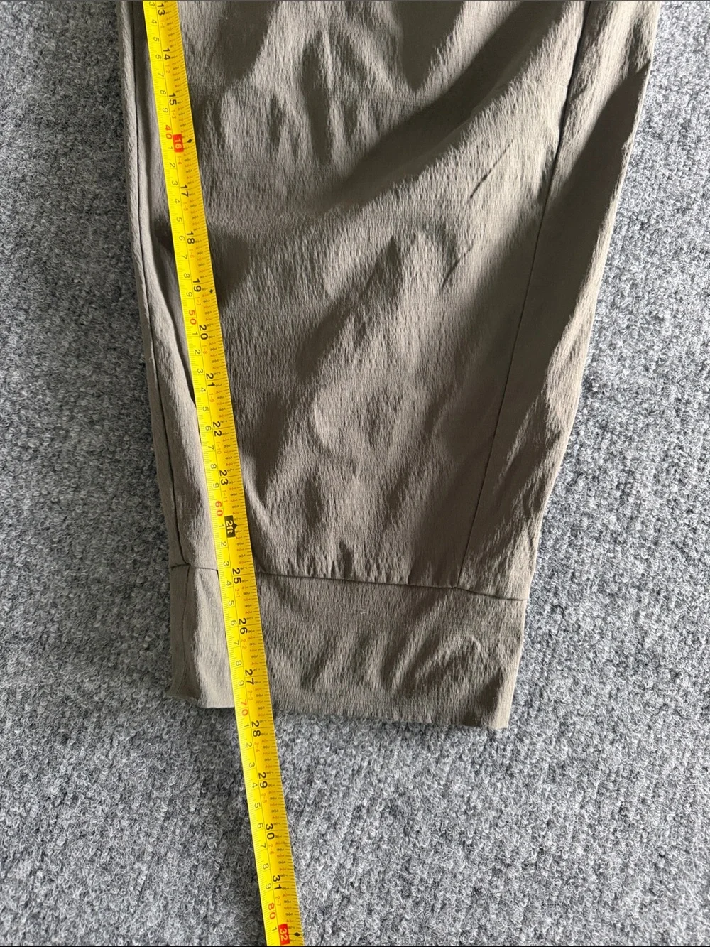Athleta Trekkie North Jogger Short Size 22